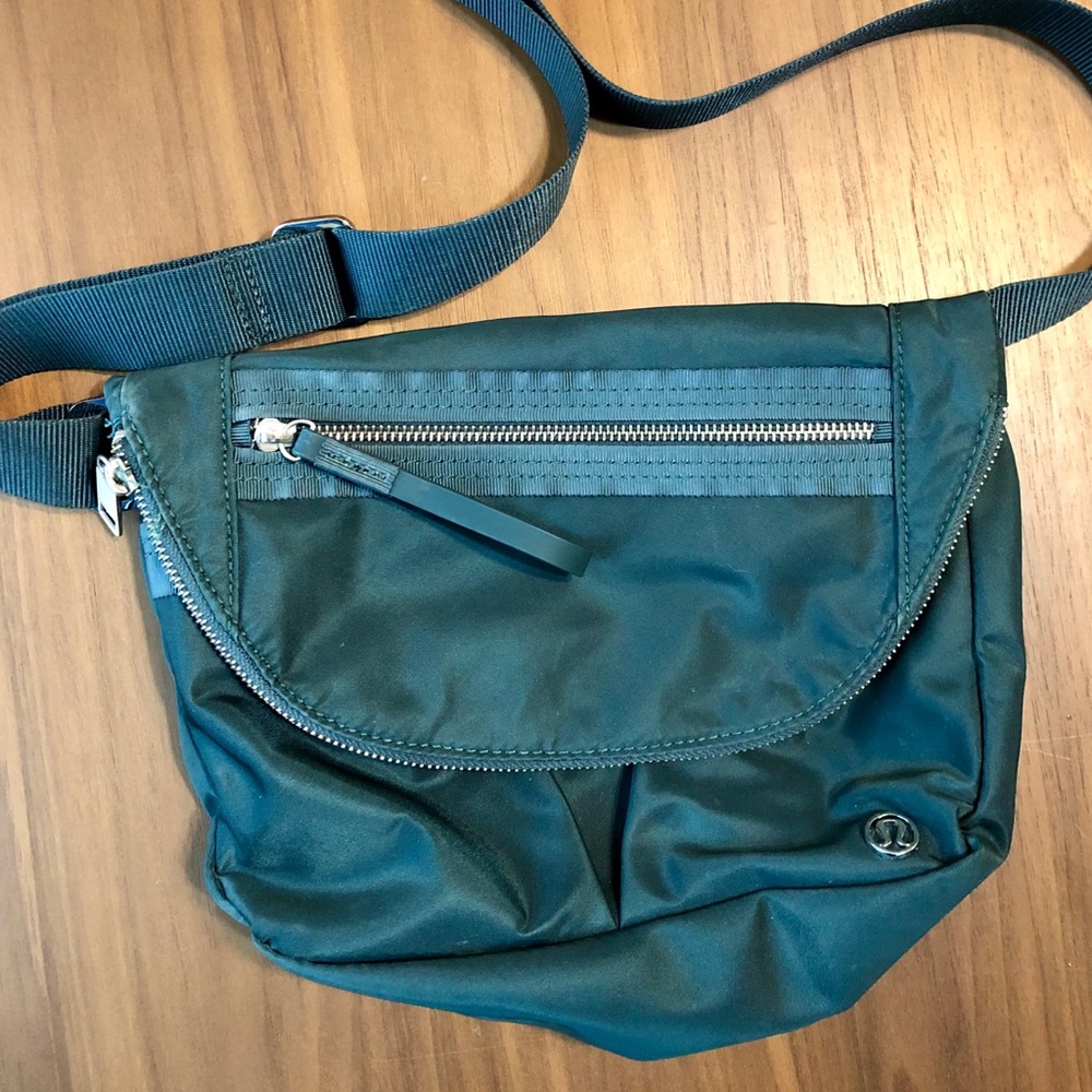 Lululemon Festival Bag